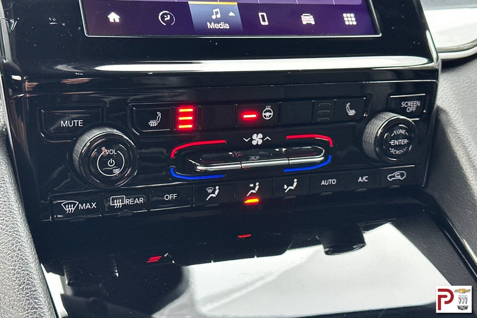 2022 Jeep Grand Cherokee L Altitude 4x4