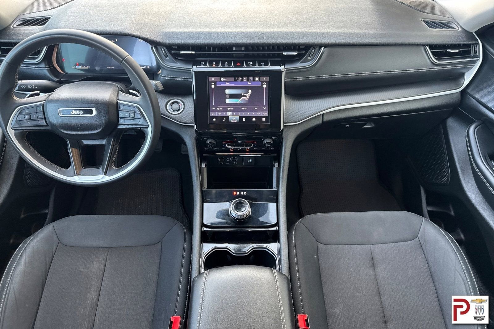 2023 Jeep Grand Cherokee L Laredo 4x4