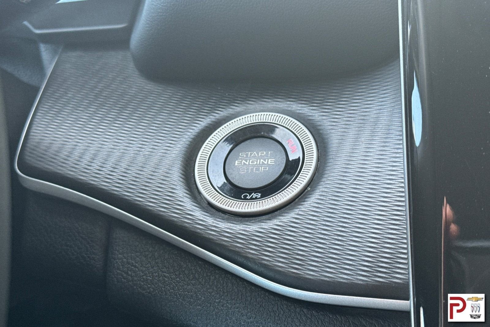 2023 Jeep Grand Cherokee L Laredo 4x4