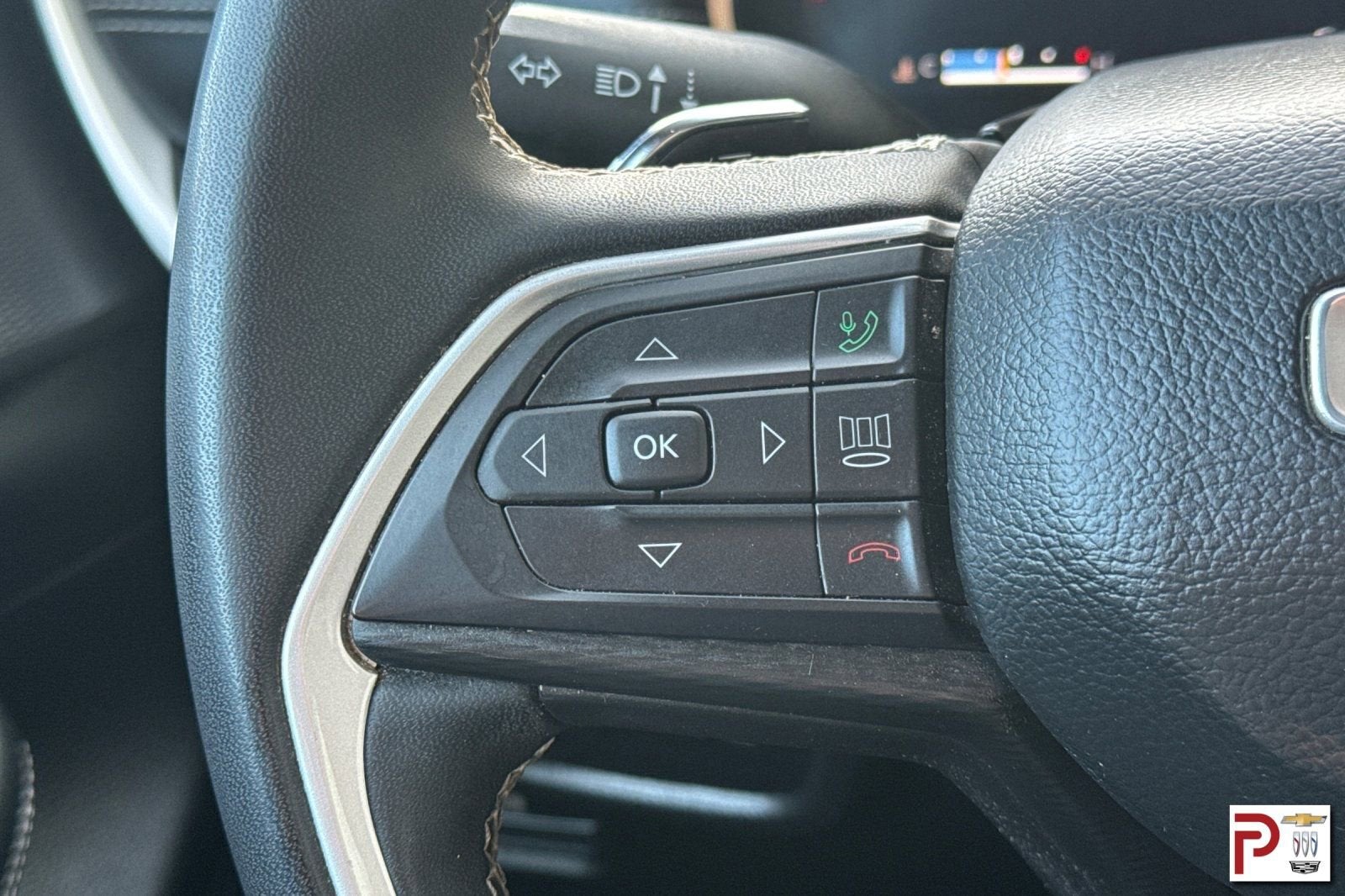 2023 Jeep Grand Cherokee L Laredo 4x4