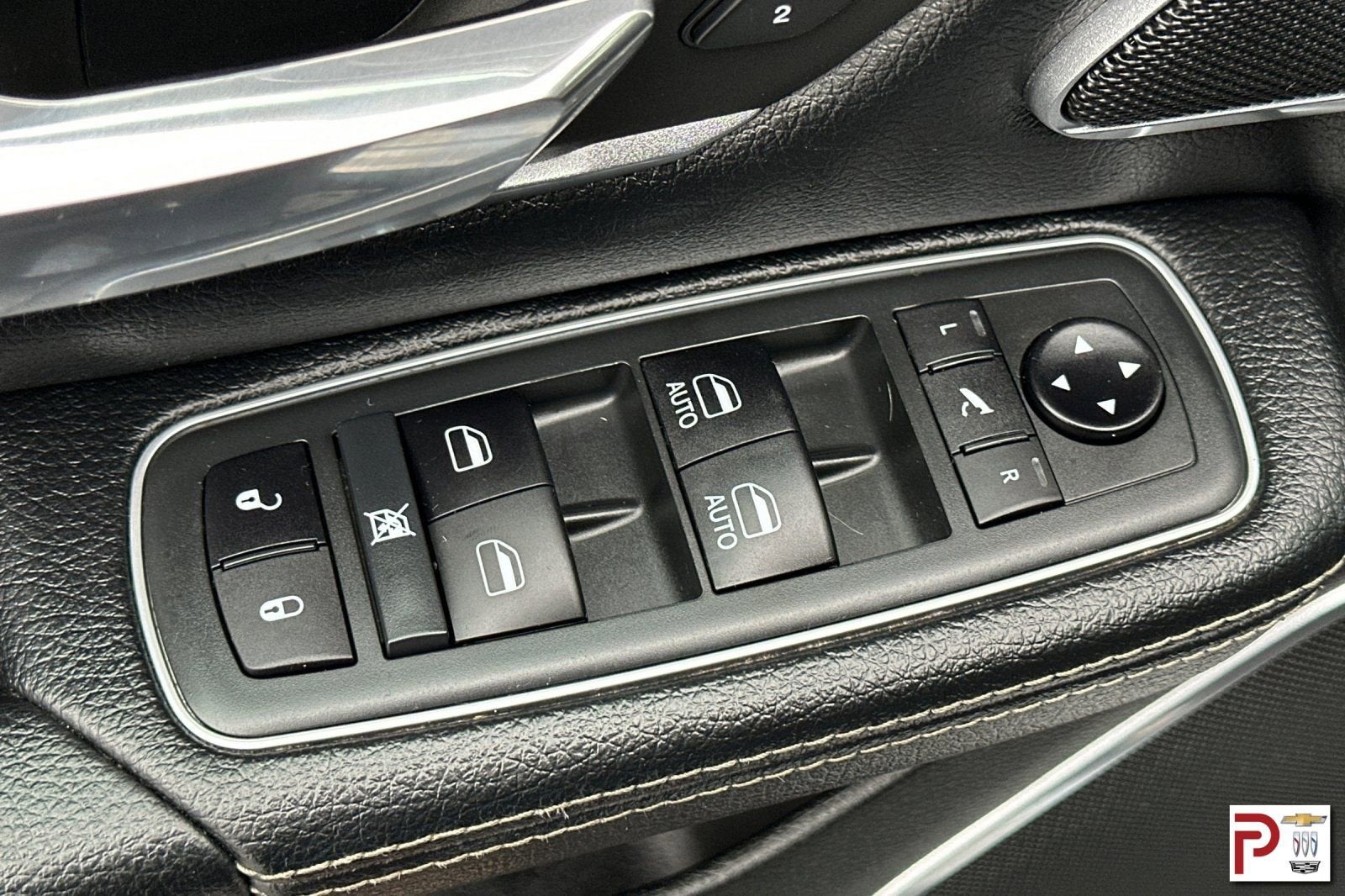 2021 RAM 1500 Laramie Crew Cab 4x4 5'7" Box