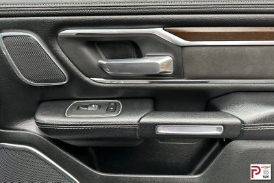 2021 RAM 1500 Laramie Crew Cab 4x4 5'7" Box