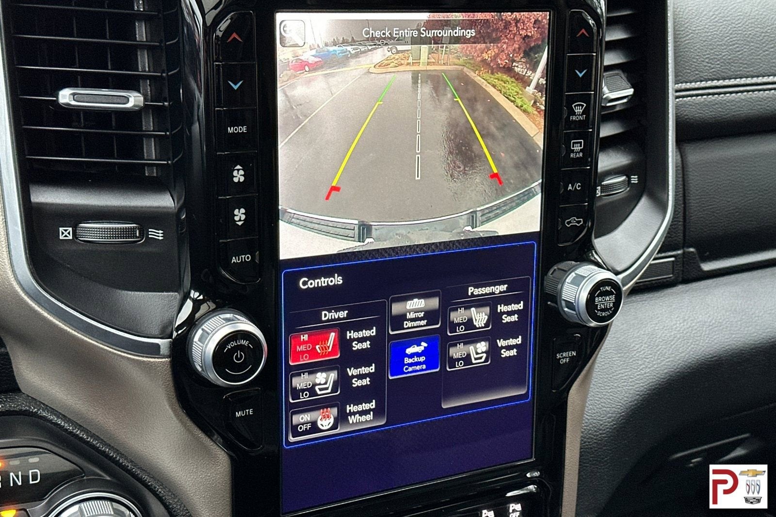 2021 RAM 1500 Laramie Crew Cab 4x4 5'7" Box