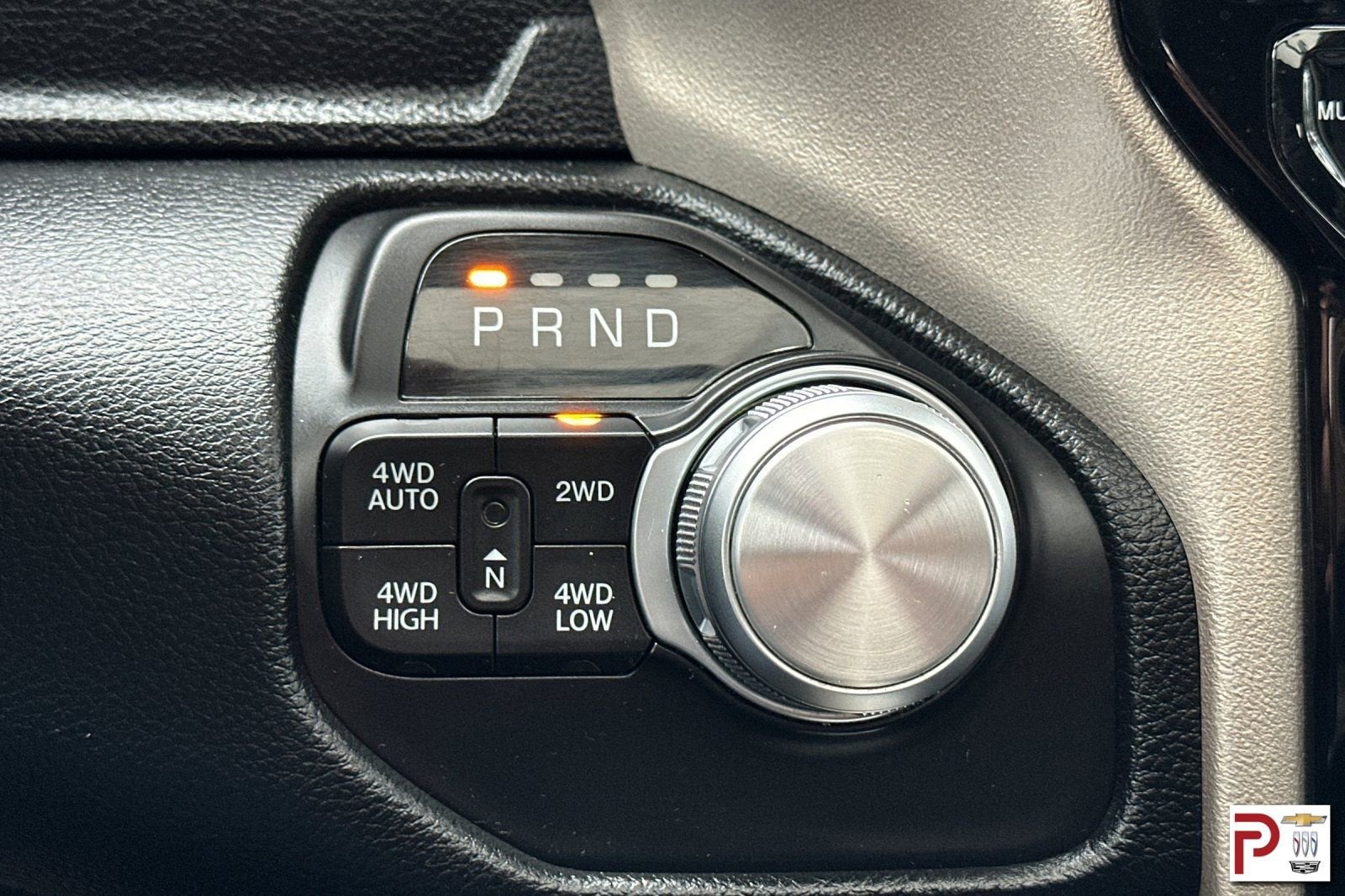 2021 RAM 1500 Laramie Crew Cab 4x4 5'7" Box