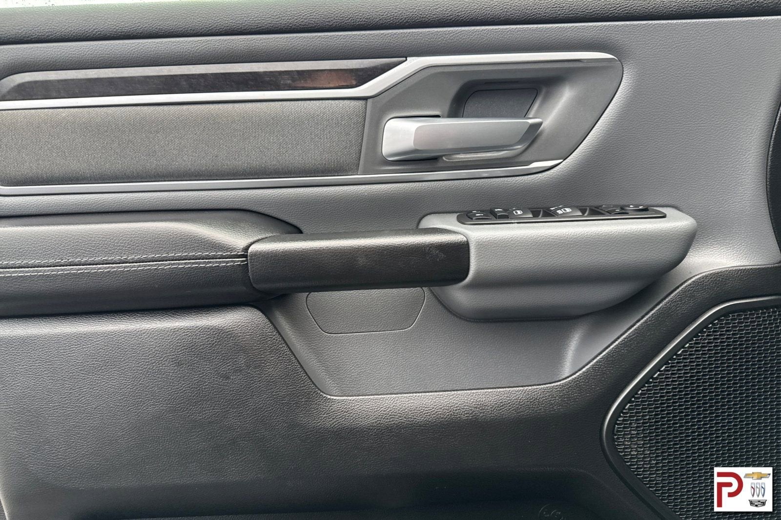 2022 RAM 1500 Big Horn Crew Cab 4x4 6'4" Box