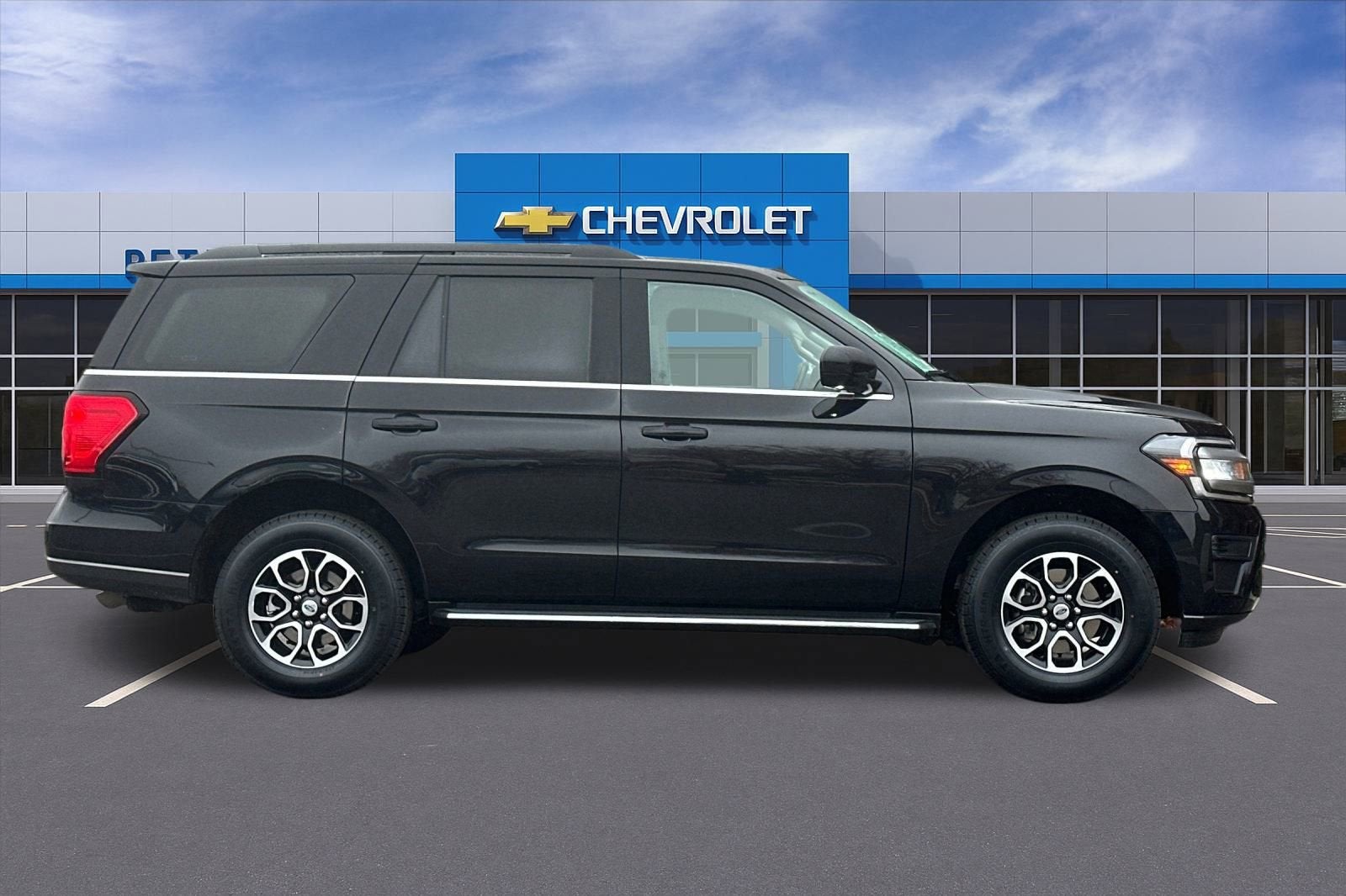 2023 Ford Expedition XLT