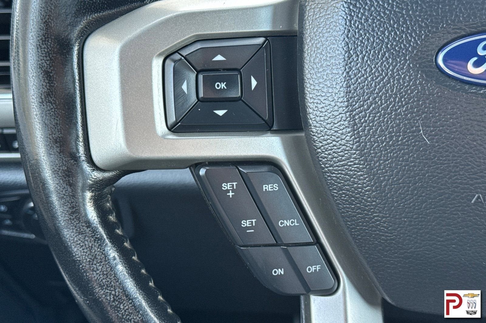 2022 Ford Super Duty F-350 SRW XL