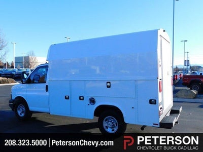 2024 Chevrolet Express Cutaway 3500 1WT