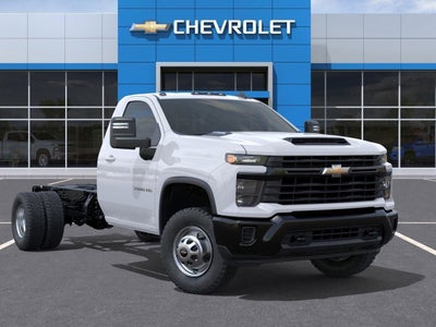 2025 Chevrolet Silverado 3500 HD Chassis Cab Work Truck