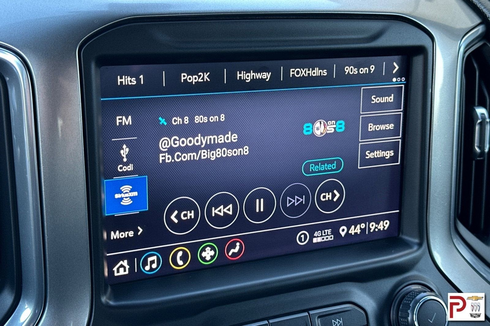 2020 Chevrolet Silverado 1500 RST