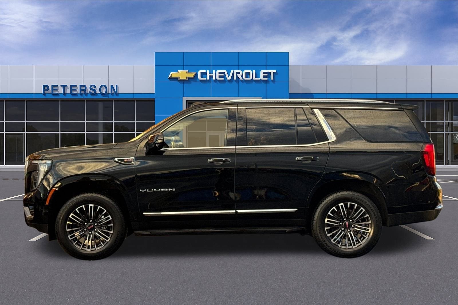 2025 GMC Yukon Elevation