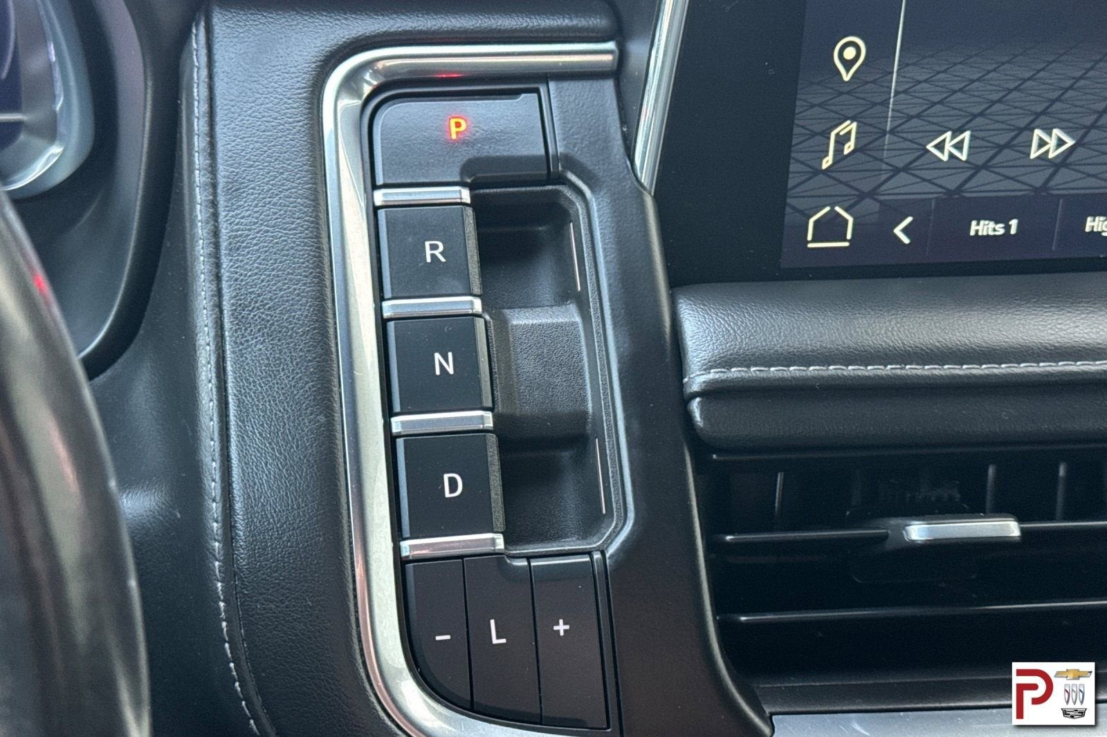 2023 GMC Yukon XL SLE