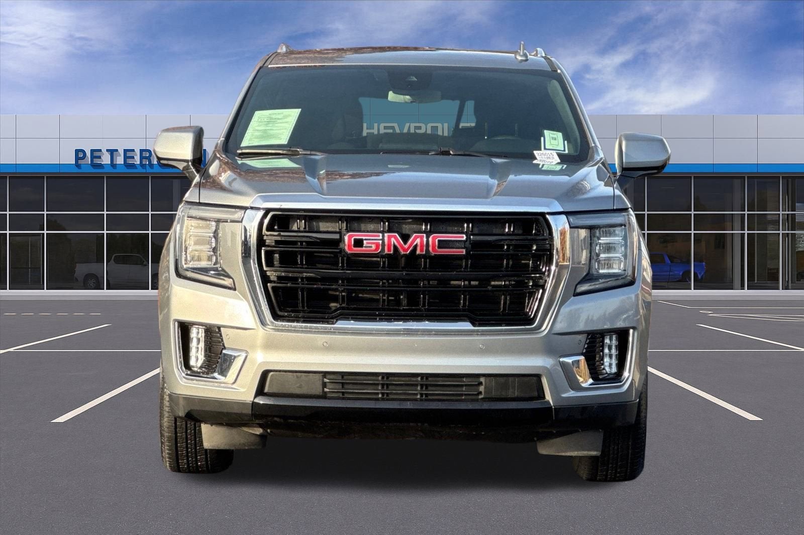 2023 GMC Yukon XL SLE