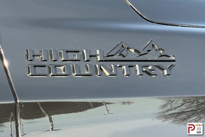 2022 Chevrolet Suburban High Country