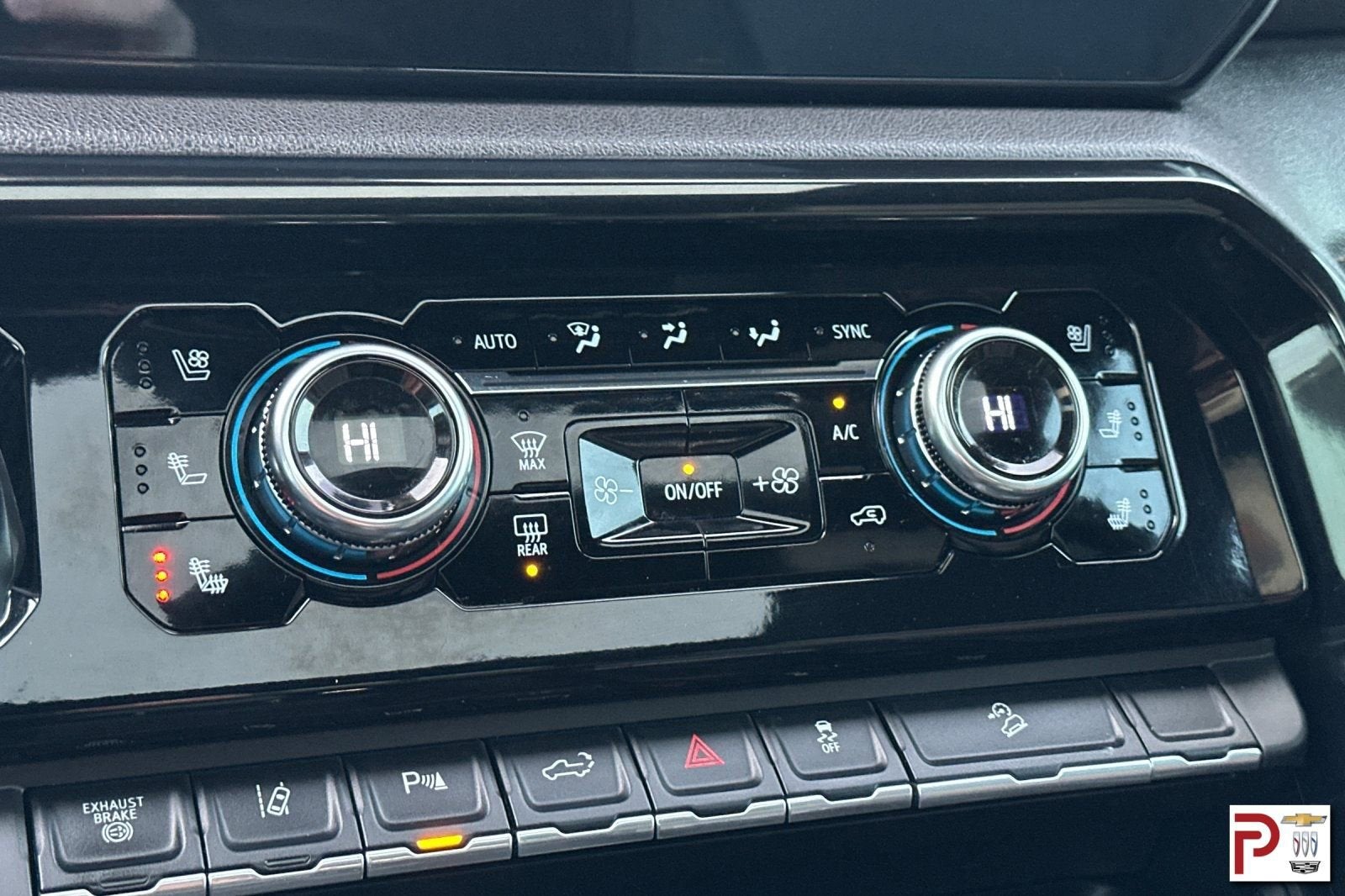 2024 GMC Sierra 3500 HD AT4