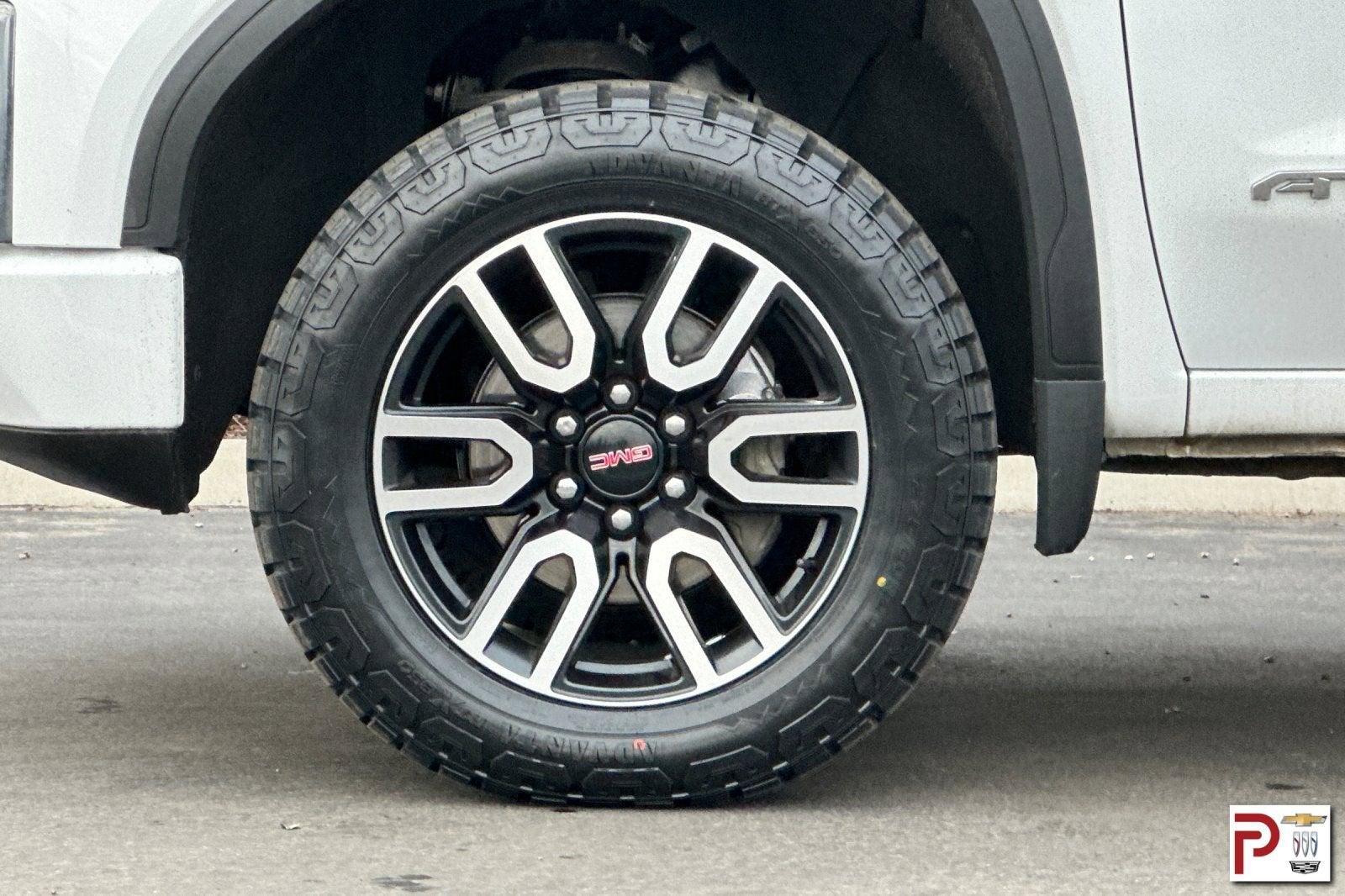 2021 GMC Sierra 1500 AT4