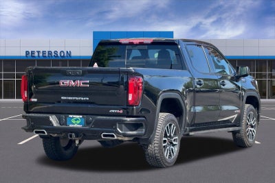 2022 GMC Sierra 1500 AT4
