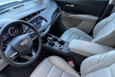 2022 Cadillac XT4 Premium Luxury