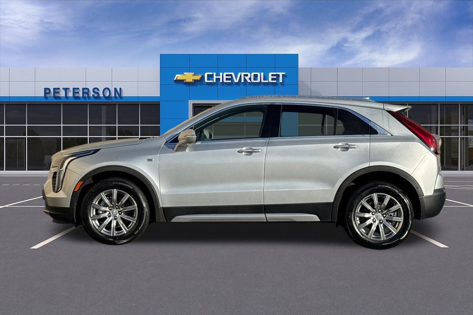 2022 Cadillac XT4 Premium Luxury