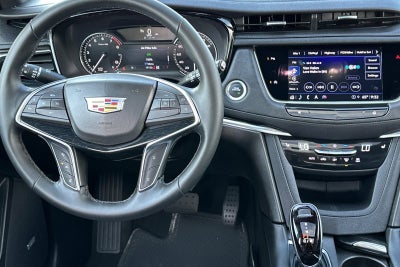 2025 Cadillac XT5 Premium Luxury