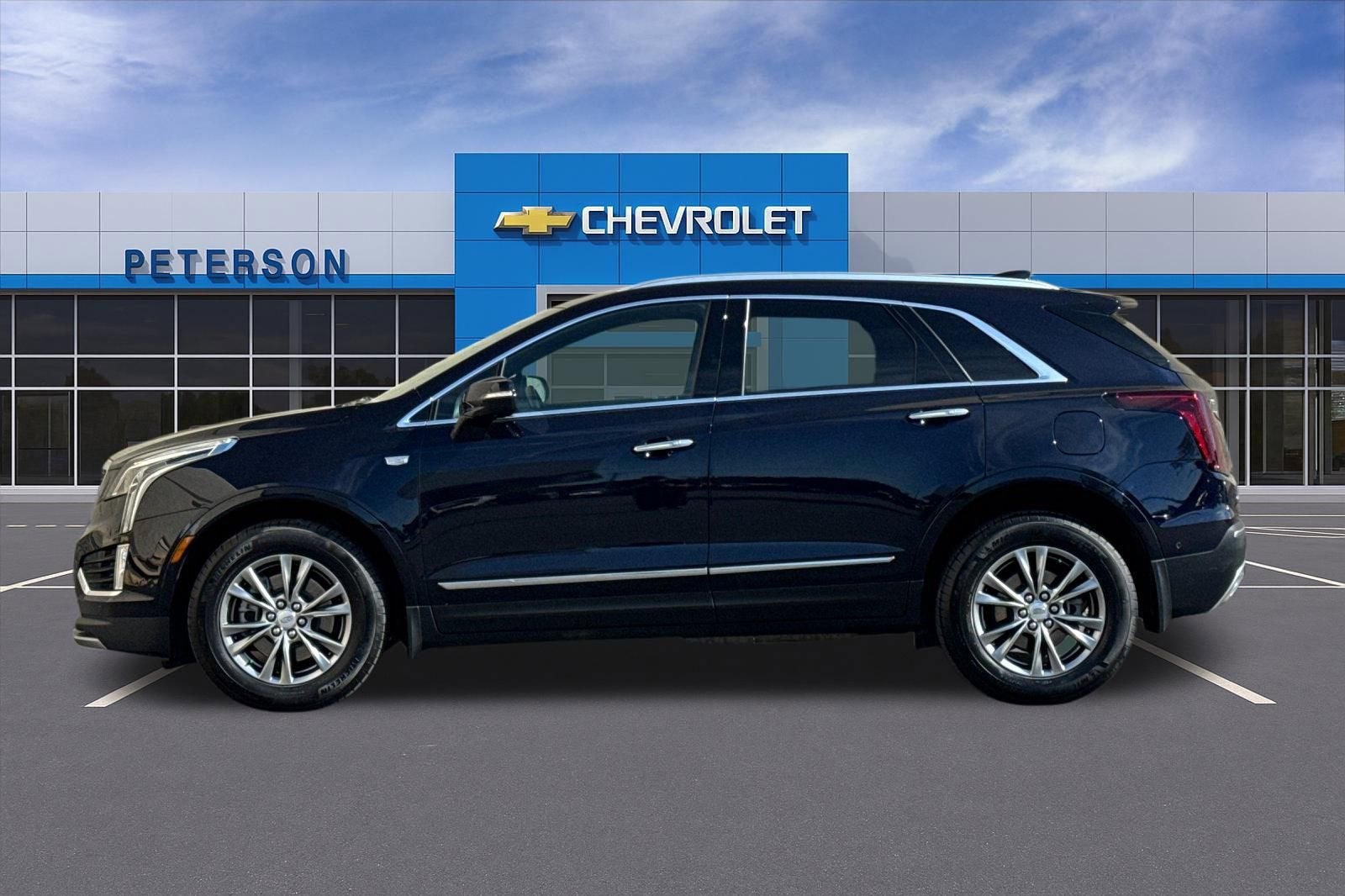 2022 Cadillac XT5 Premium Luxury