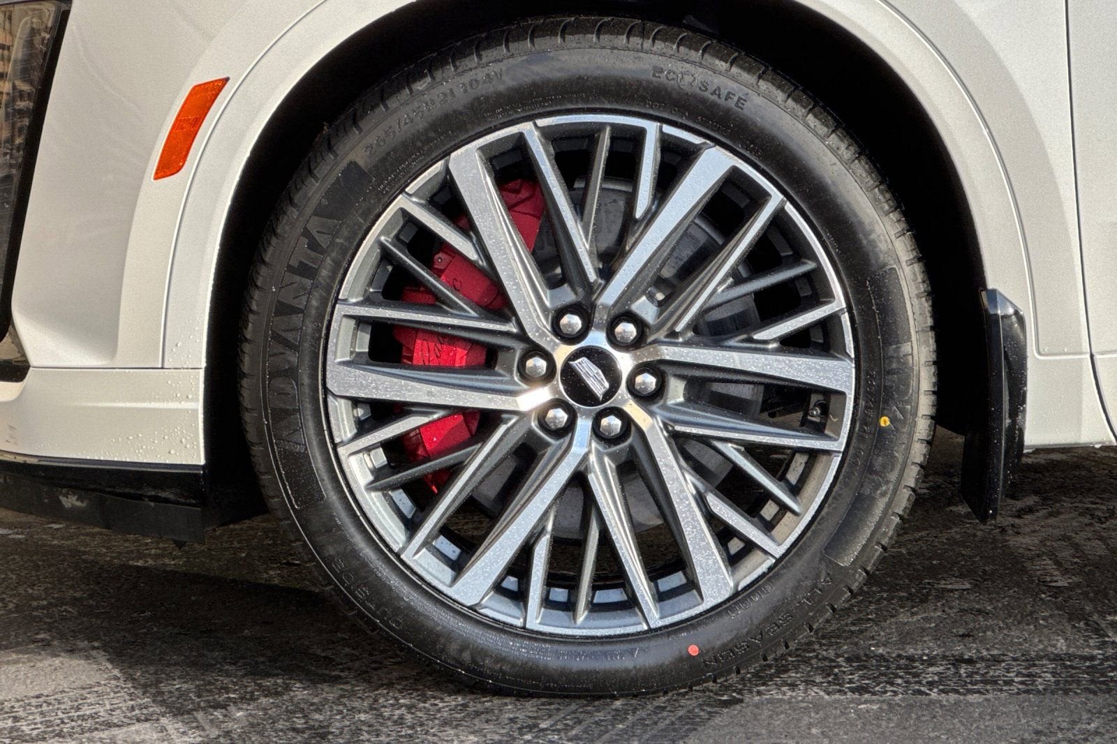 2023 Cadillac XT6 Sport