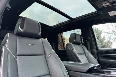 2023 Cadillac Escalade Sport