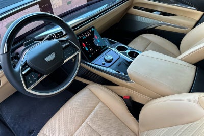 2025 Cadillac ESCALADE IQ Sport 2