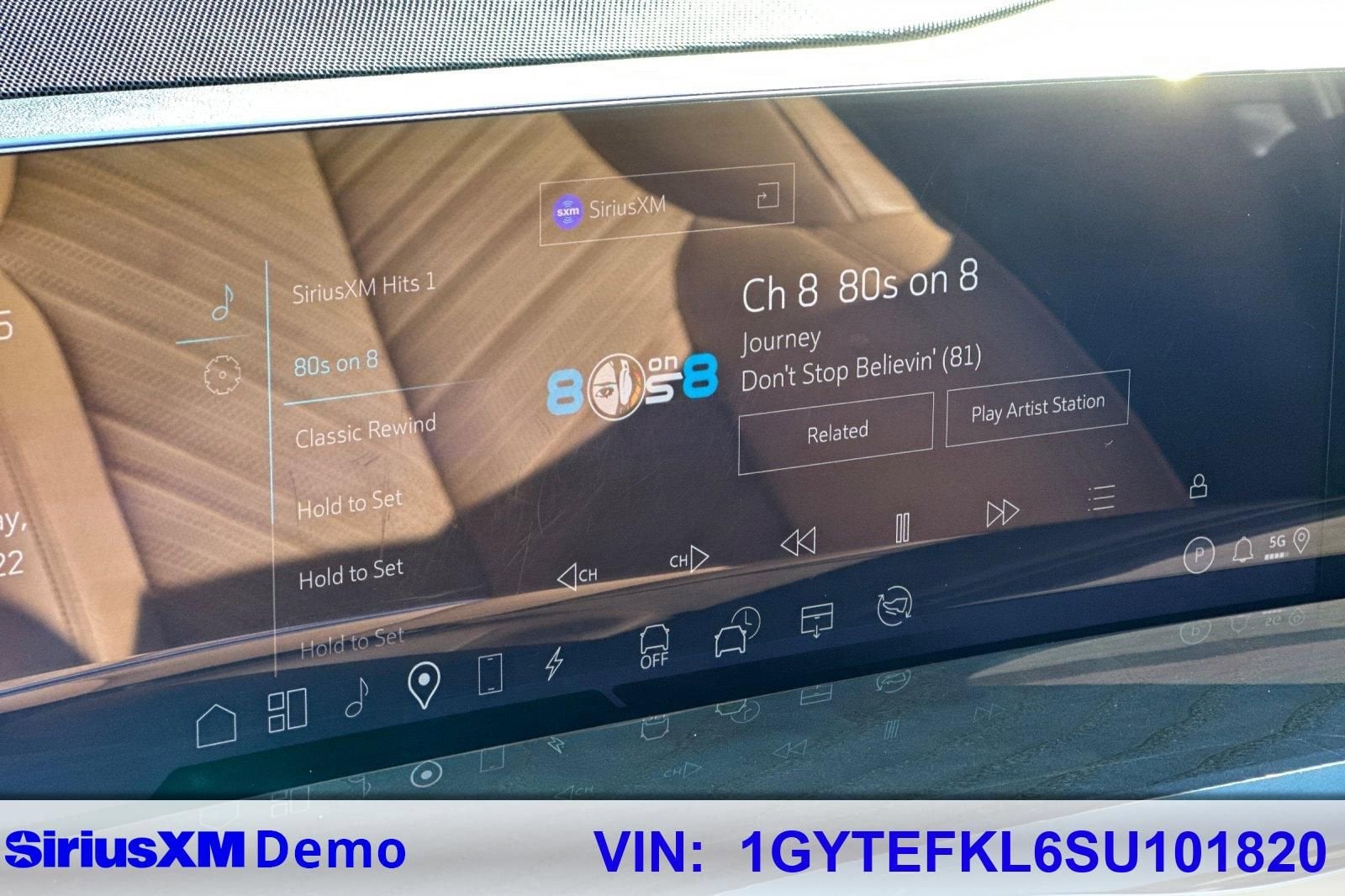 2025 Cadillac ESCALADE IQ Sport 2