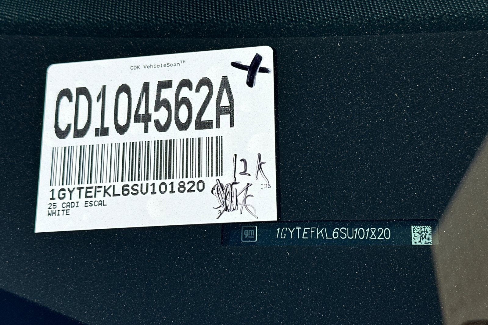 2025 Cadillac ESCALADE IQ Sport 2