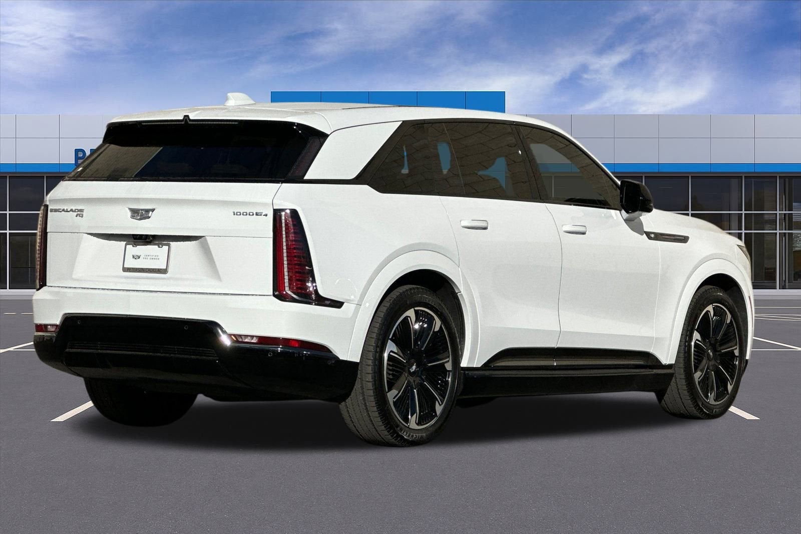 2025 Cadillac ESCALADE IQ Sport 2