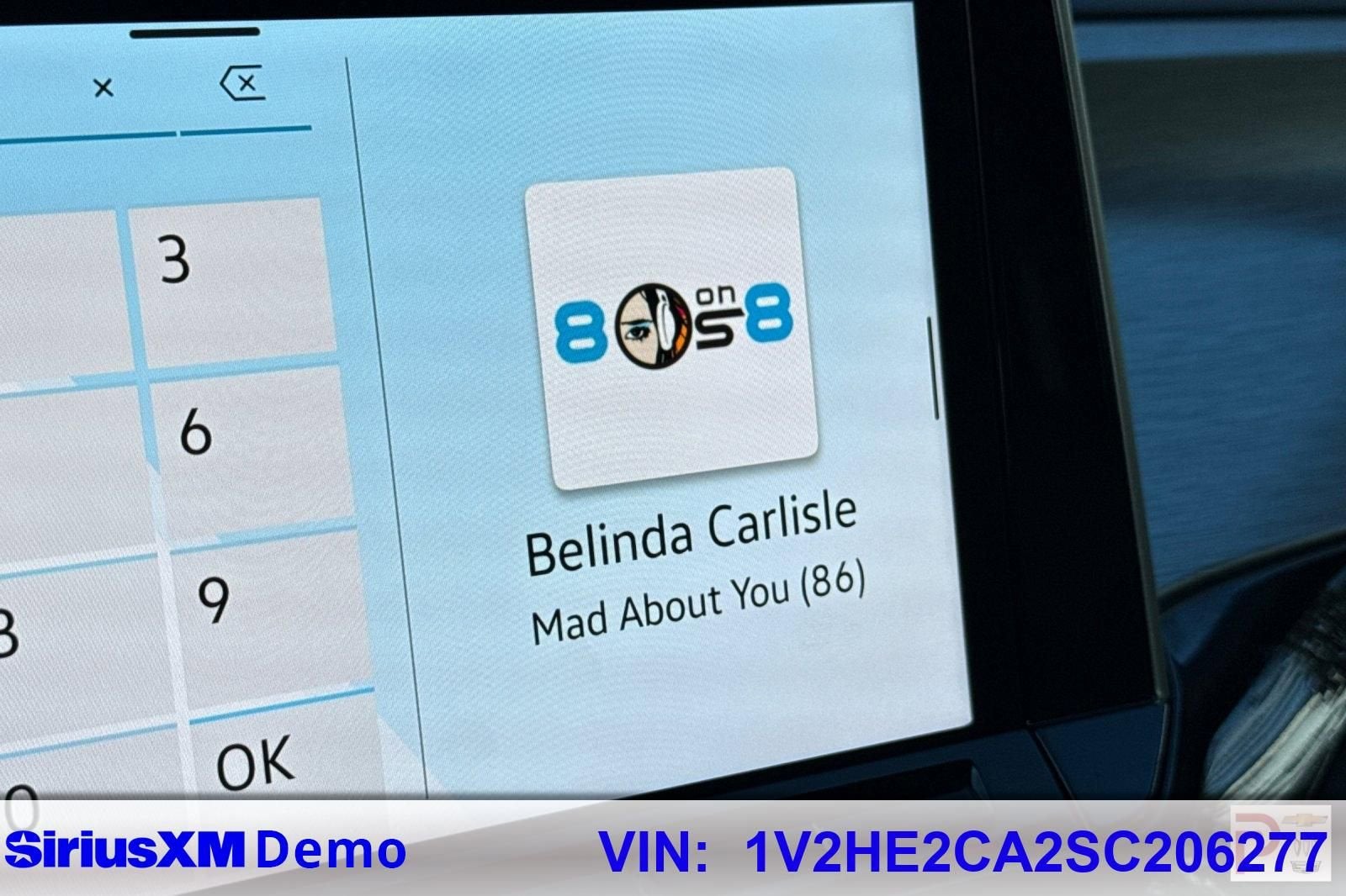 2025 Volkswagen Atlas Cross Sport 2.0T SE w/Technology