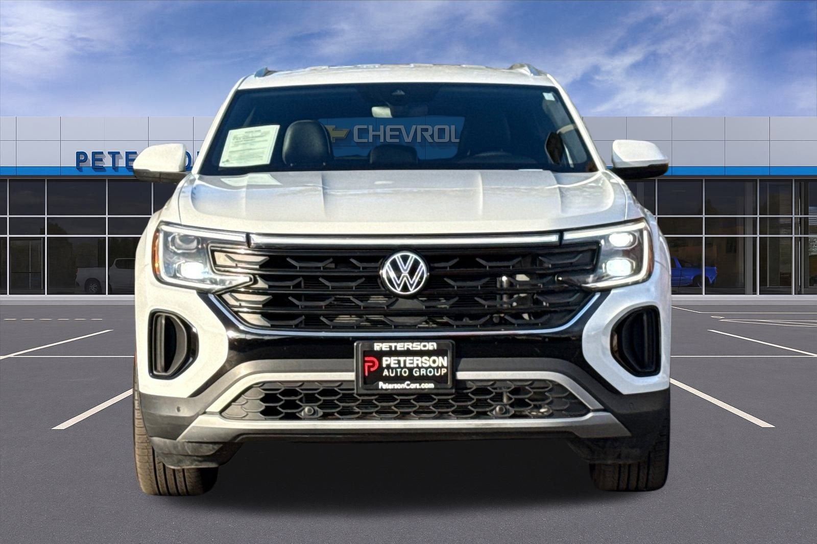 2025 Volkswagen Atlas Cross Sport 2.0T SE w/Technology