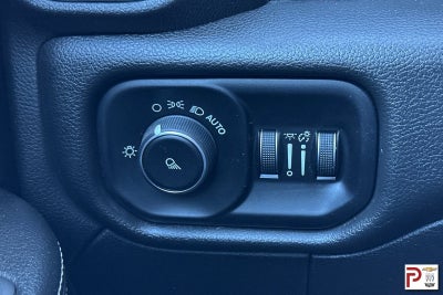 2019 RAM 2500 Big Horn Crew Cab 4x4 6'4" Box