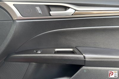 2018 Ford Fusion Energi SE Luxury