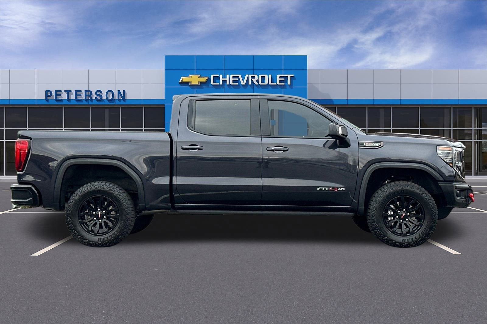 2023 GMC Sierra 1500 AT4X