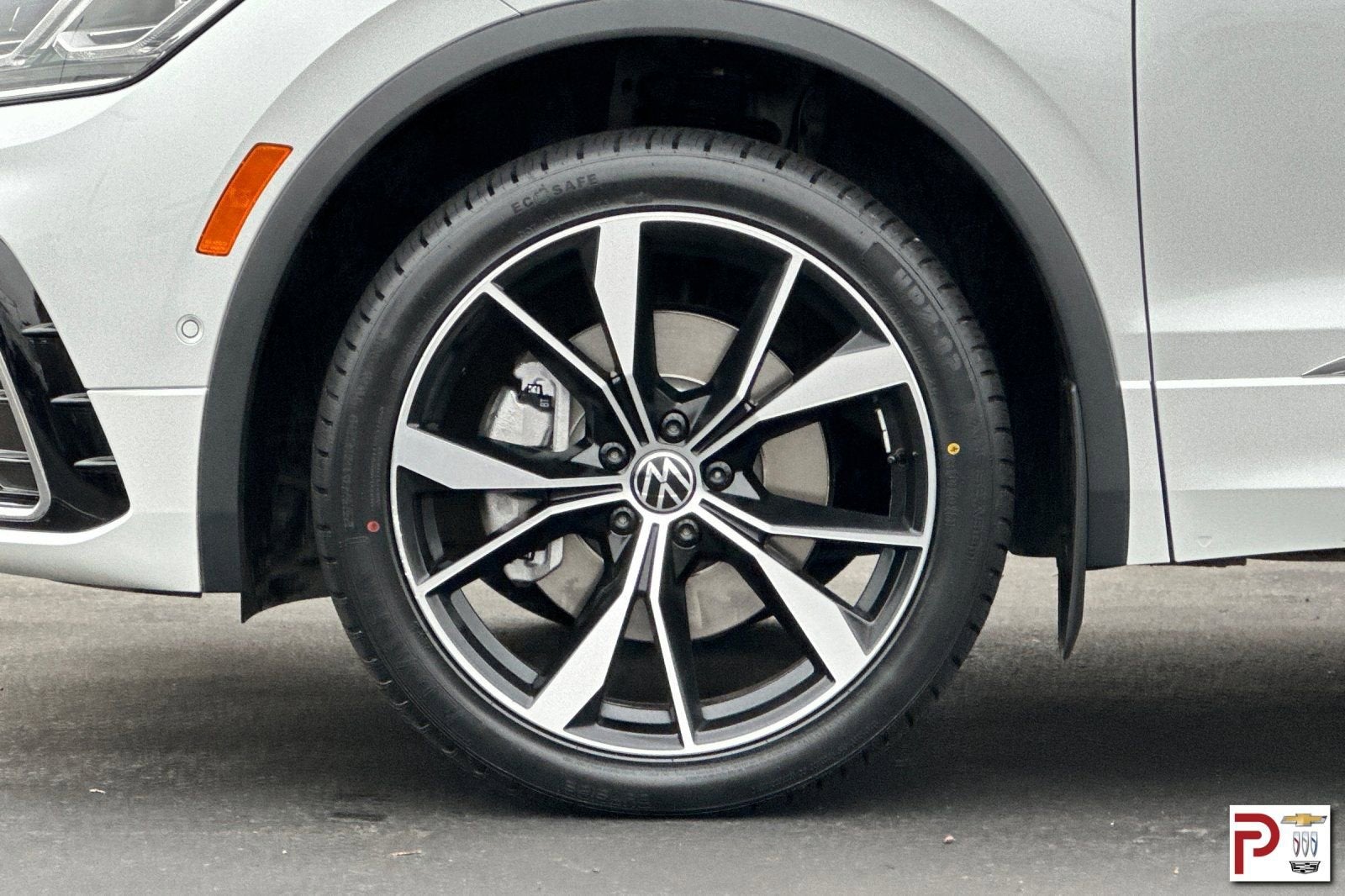 2024 Volkswagen Tiguan 2.0T SEL R-Line