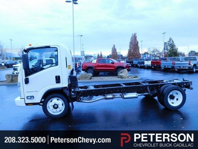 2025 Chevrolet Low Cab Forward 5500 HG NA
