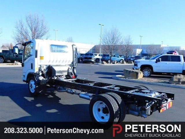 2025 Chevrolet Low Cab Forward 5500 HG NA