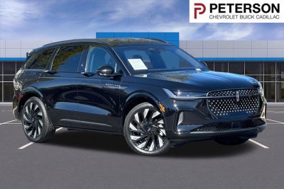 2025 Lincoln Nautilus Reserve