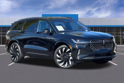2025 Lincoln Nautilus Reserve