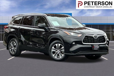 2024 Toyota Highlander LE