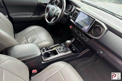 2018 Toyota Tacoma SR