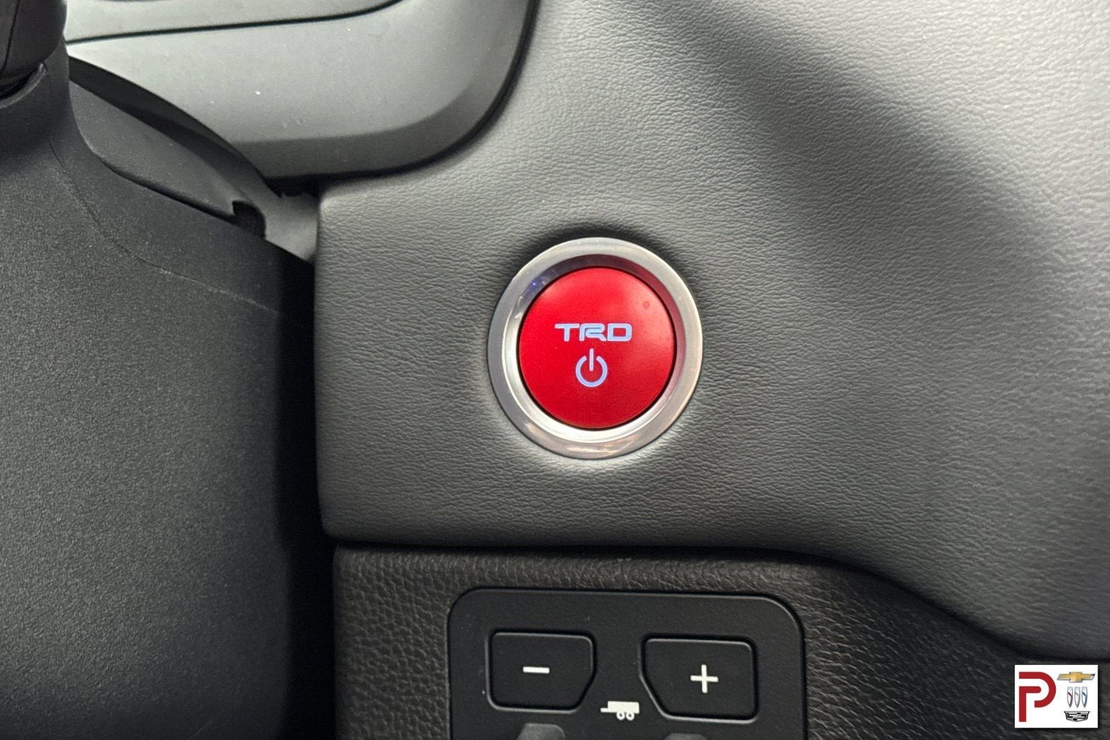 2024 Toyota Tundra Hybrid Platinum 4WD