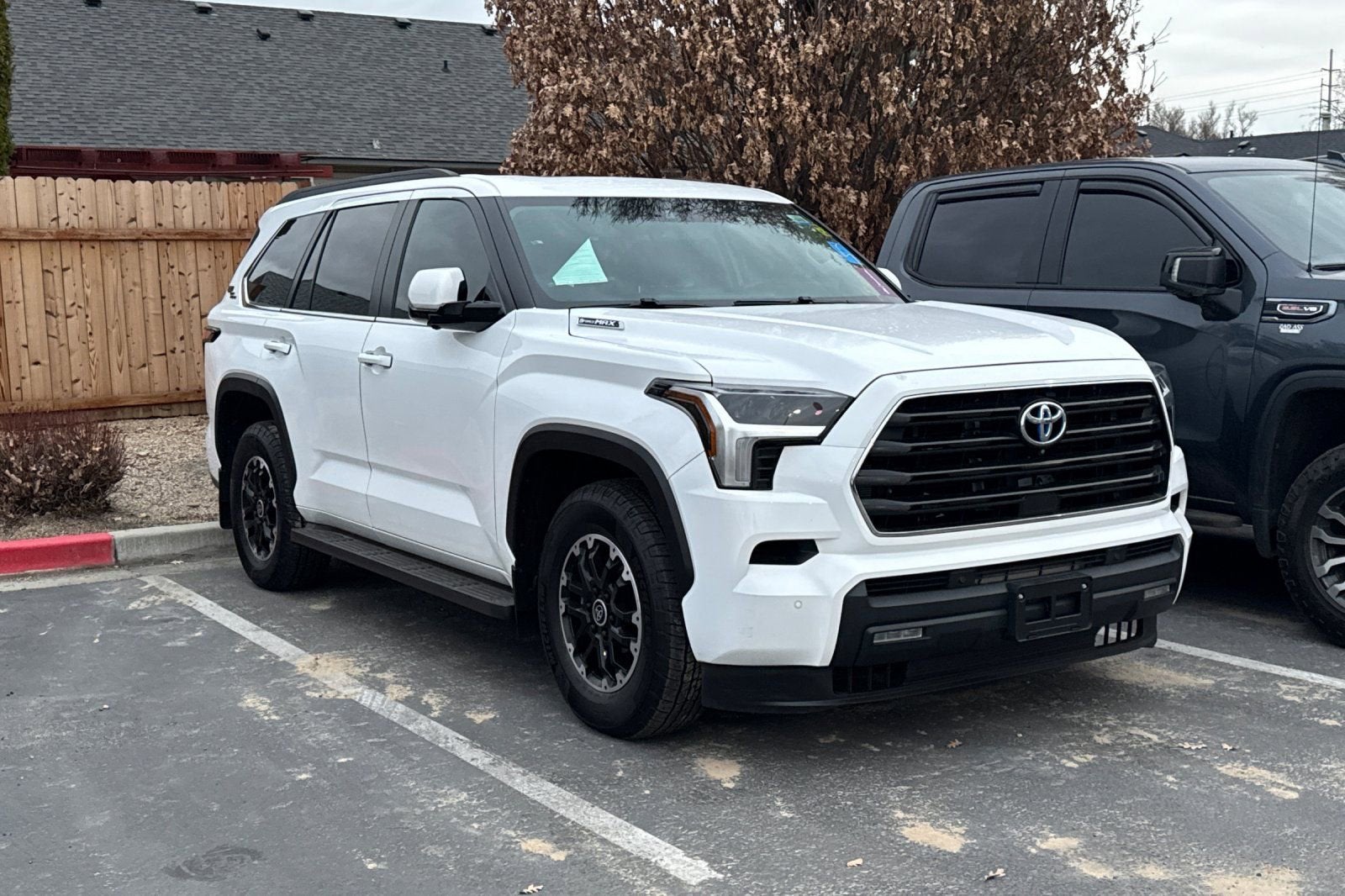 2024 Toyota Sequoia SR5