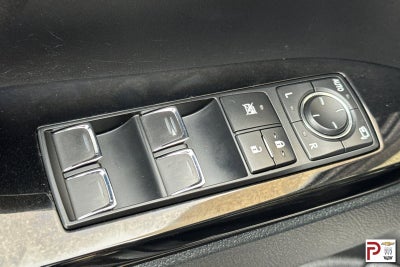 2019 Lexus LX 570 Three-Row