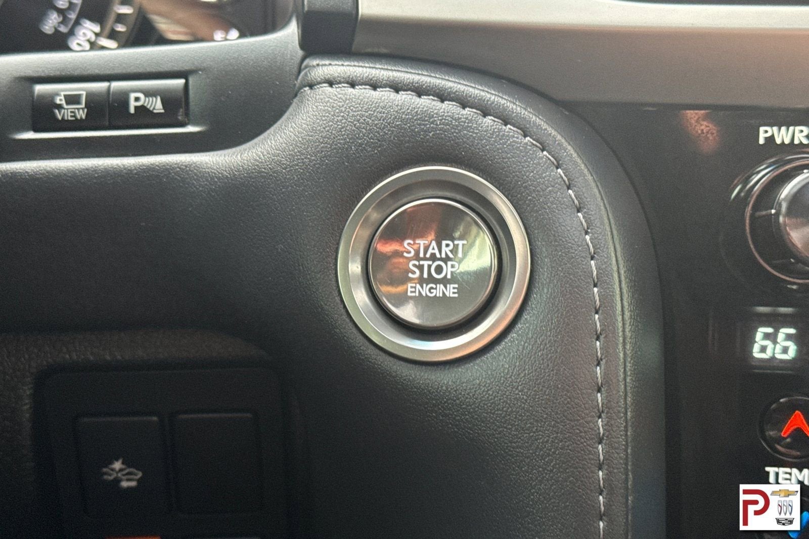 2019 Lexus LX 570 Three-Row