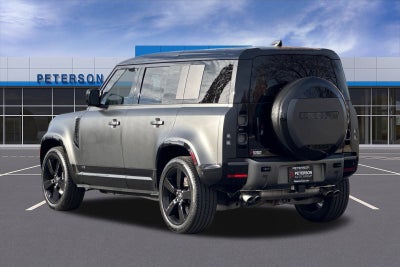 2025 Land Rover Defender 110 P525 V8