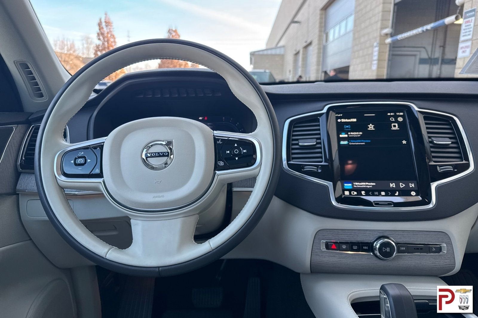 2025 Volvo XC90 B6 Plus 7-Seater