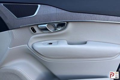 2025 Volvo XC90 B6 Plus 7-Seater